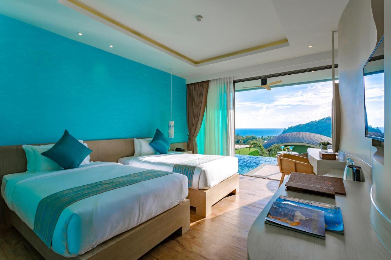 Crest Resort&Pool Villas Patong Esterno foto Deluxe Pool Access
